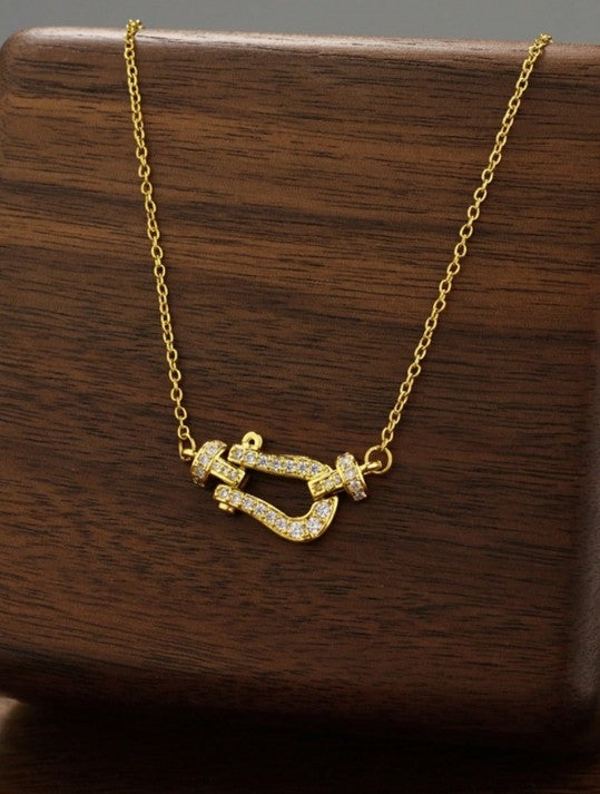 Collier "Clé d'Éclat"